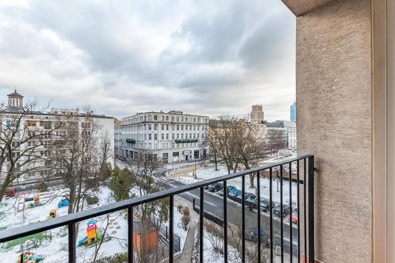Pl. Dabrowskiego 12 By Homeprime Varsavia